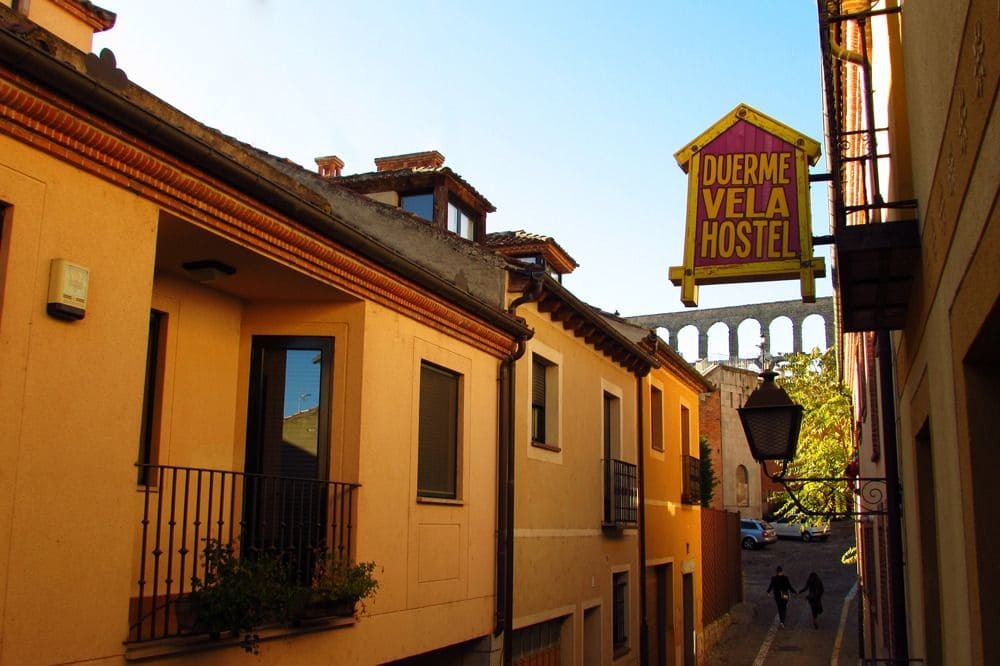 Duermevela Hostel Segovia Exterior photo